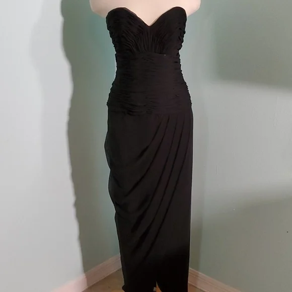 Victor costa, Neiman Marcus black ball gown, 10 - Picture 6 of 15